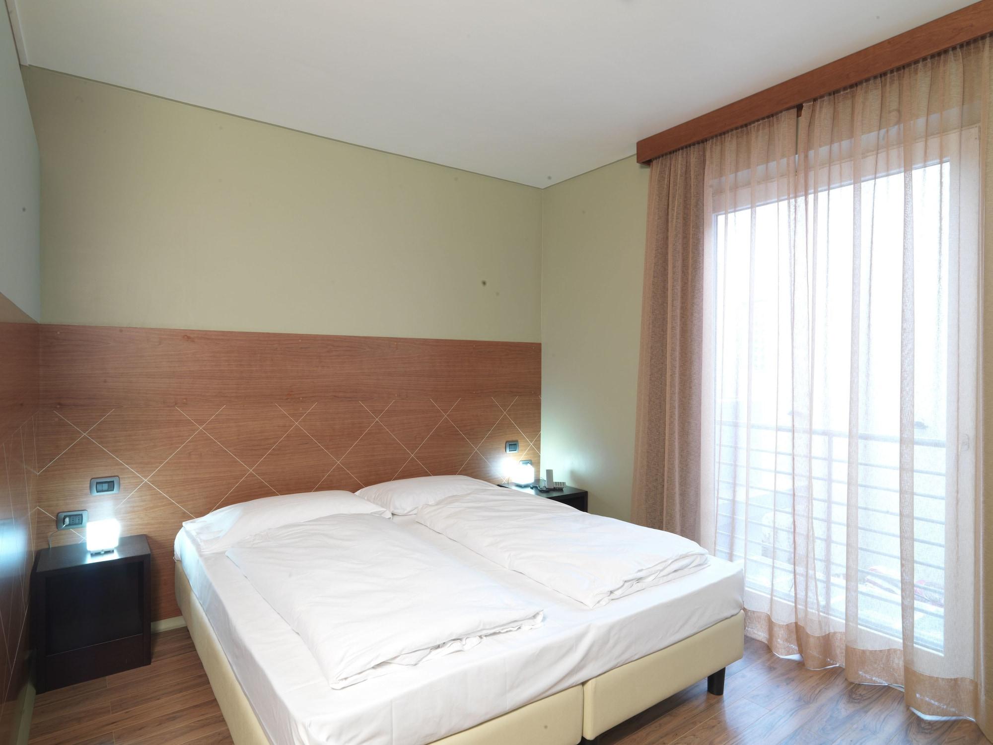 Empoli Hotel Экстерьер фото